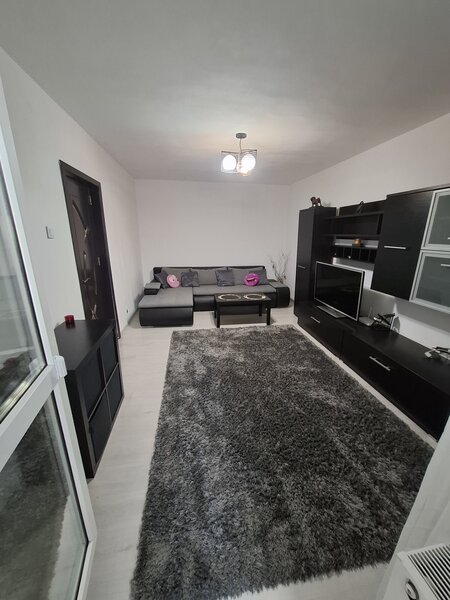 Dristor- Sos.Mihai Bravu, sector 3 Proprietar inchiriez apt. 2 camere